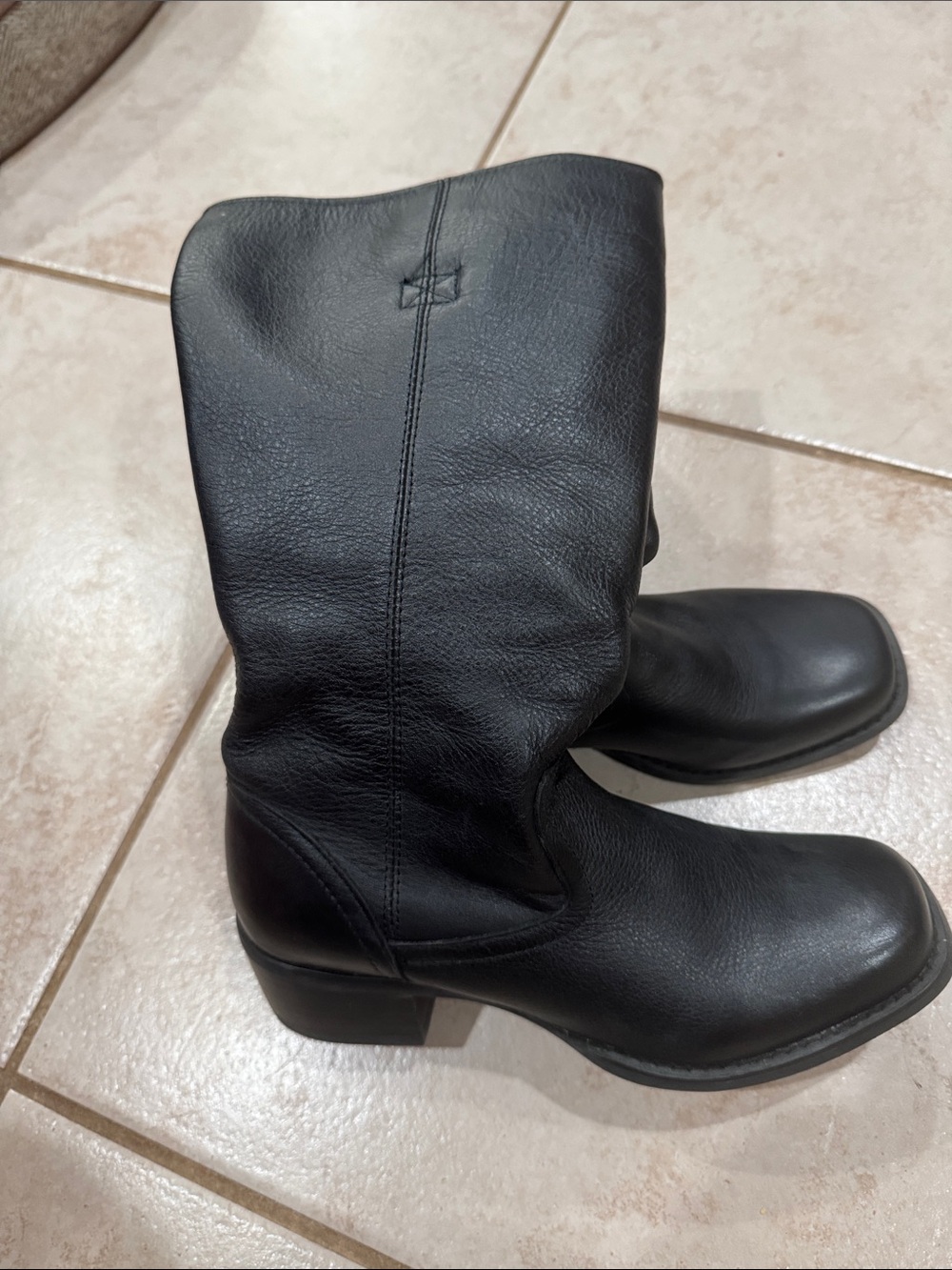 Durango Black Leather Mid-Calf Pull-On Boots